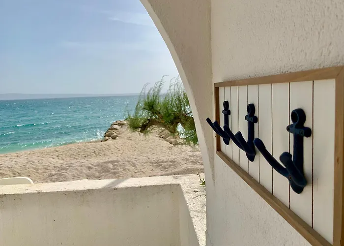 Villa Tamaris On The Beach